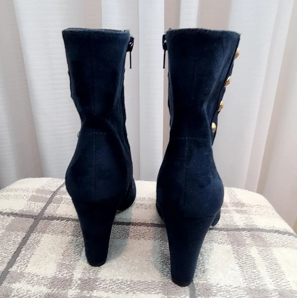 Belle Vita size 6, teal suede, ankle boots - Picture 5 of 5